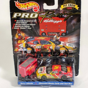 NASCAR Hot‎ Wheels Pro Racing Pit Crew 1/64 Diecast 1998 Terry Labonte #5   N50